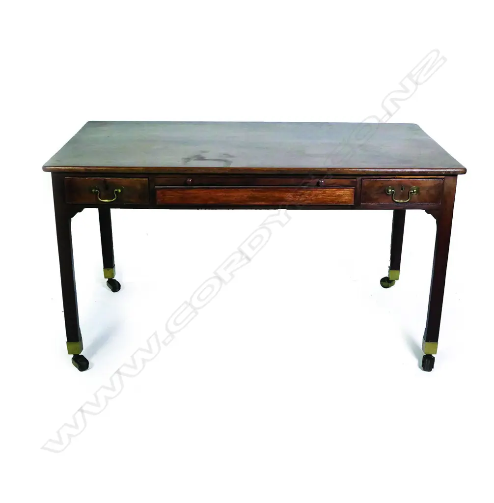 A Georgian mahogany library table Image 1++