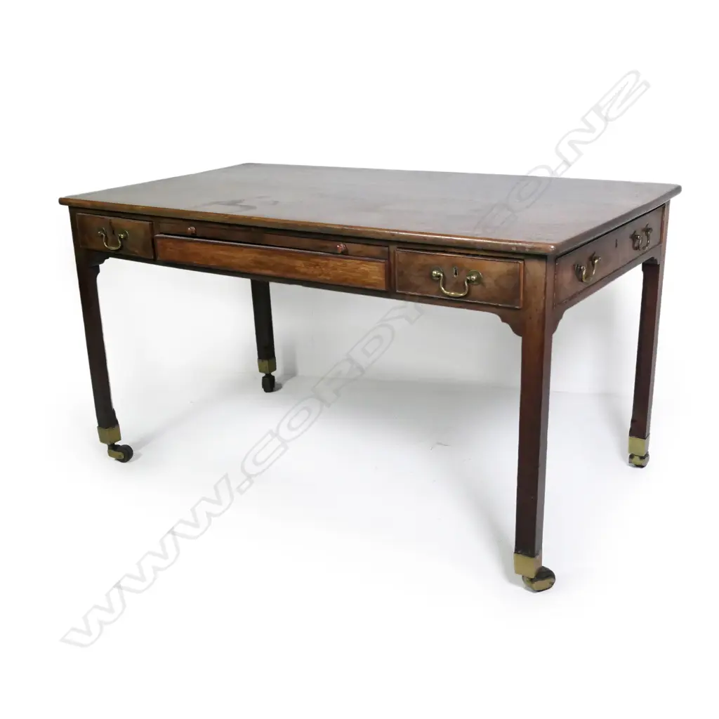 A Georgian mahogany library table Image 1++