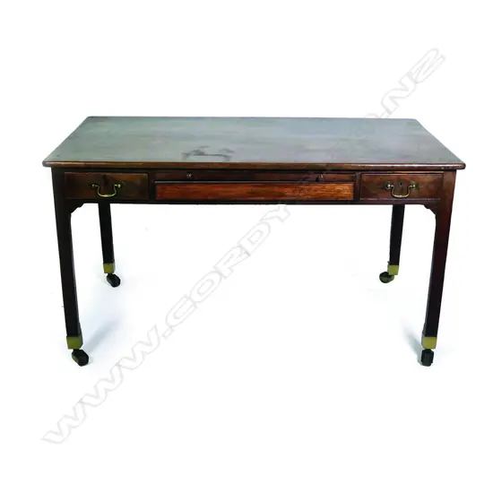 A Georgian mahogany library table