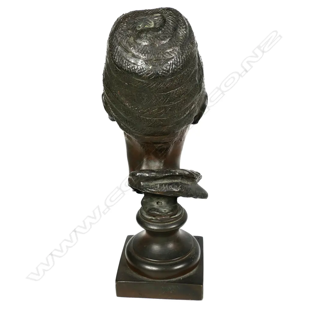 A small Italian bronze bust of a boy Image 1++