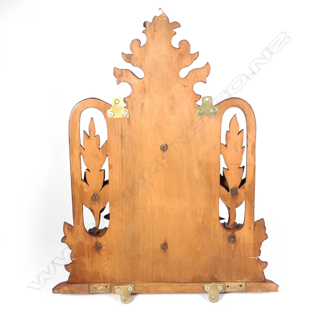 A large and impressive carved kauri colonial period wall sconce Image 1++