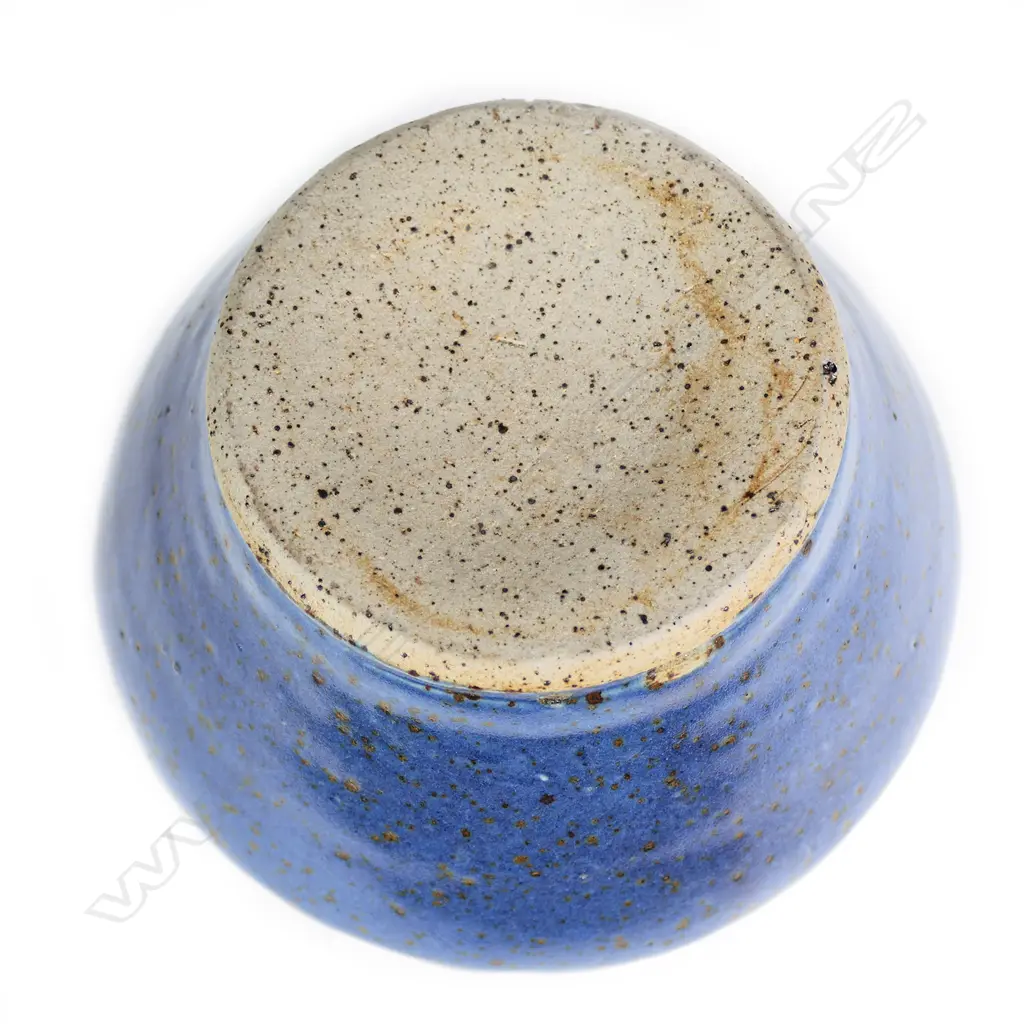 Barry Brickell decorated vase Image 1++