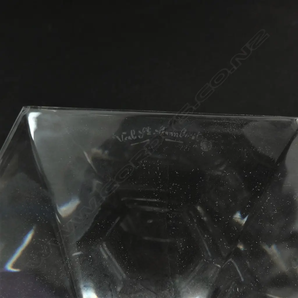 A pair of Val St. Lambert crystal candlesticks Image 1++