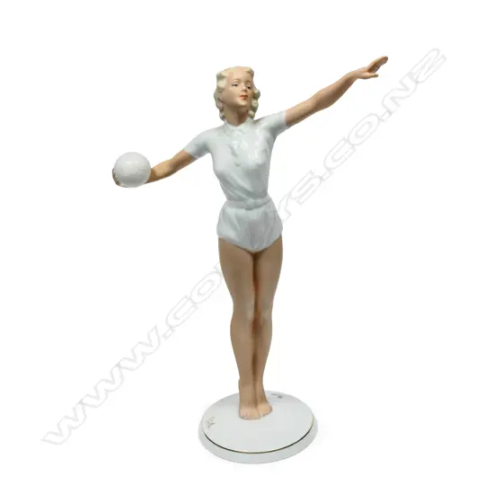 A Schaubach-Kunst female gymnast figurine