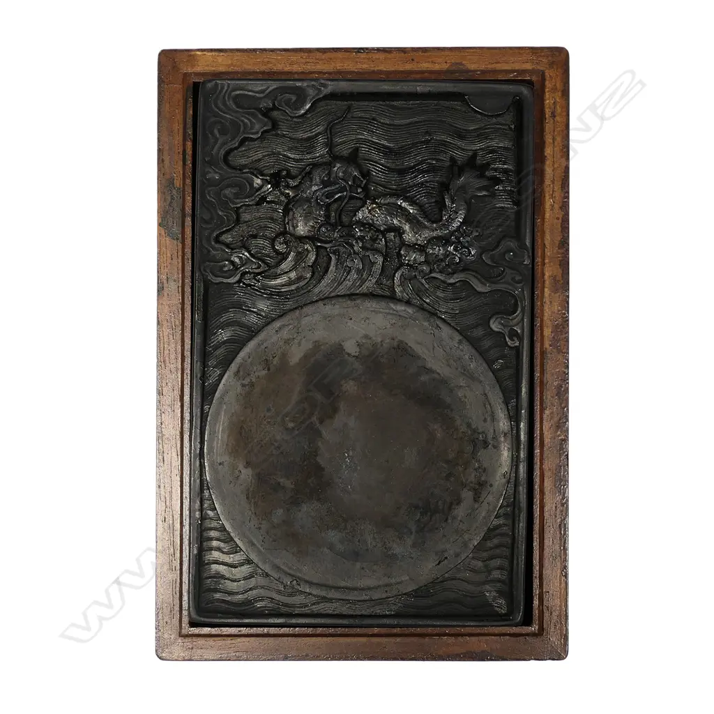 A vintage boxed Chinese inkstone Image 1++