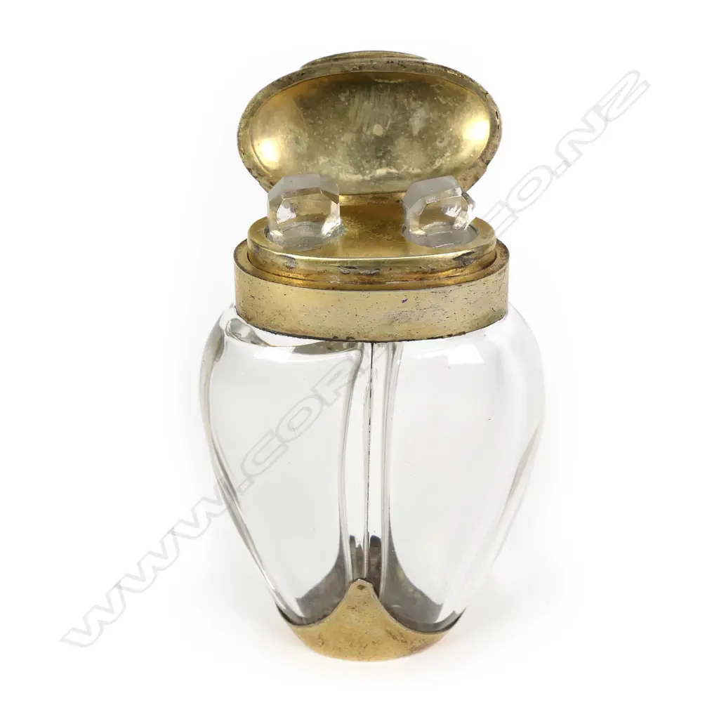 A good late 19thC French Art Nouveau silver gilt and glass twin compartment scent bottle Image 1++