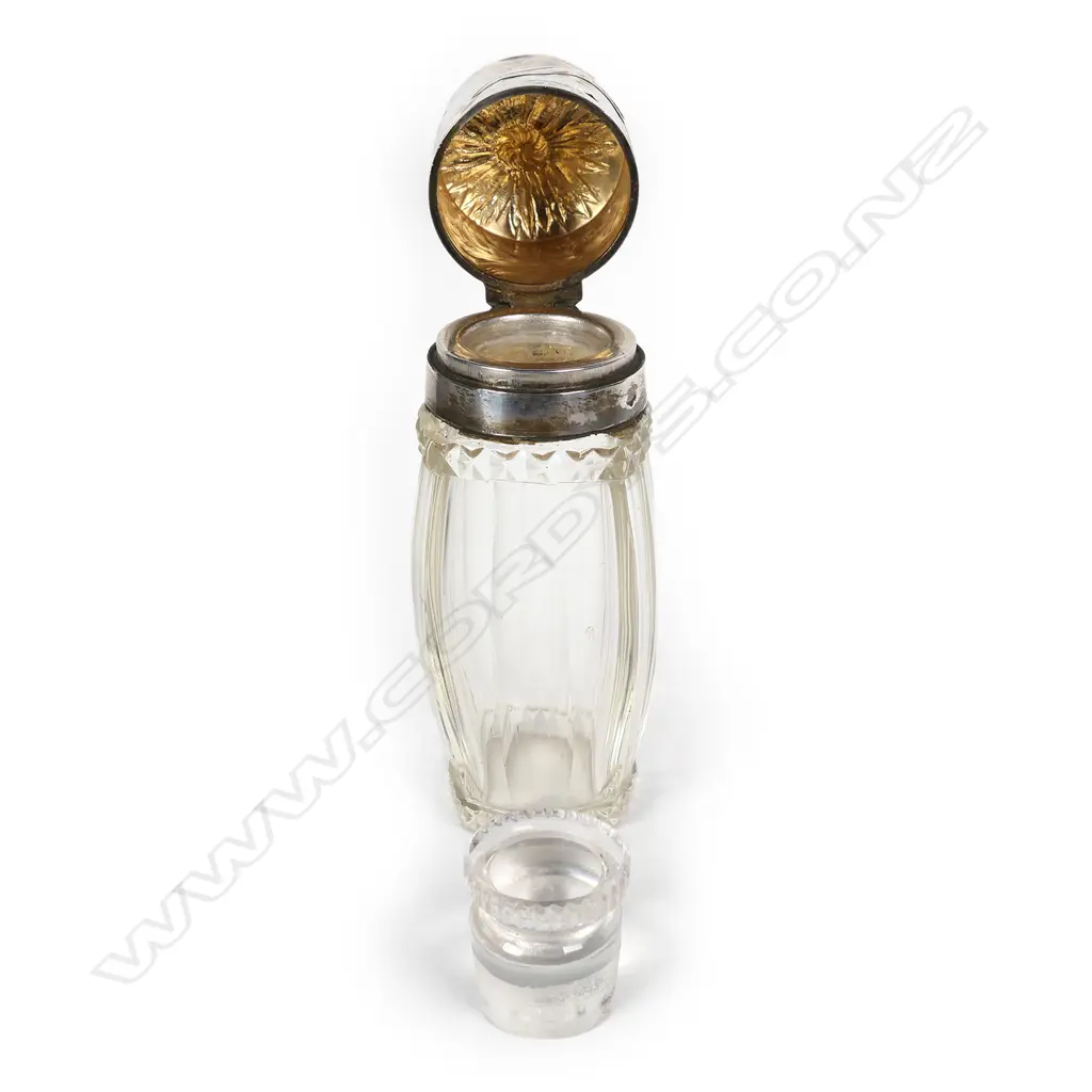 LATE 19thC FRENCH SILVER & GLASS SCENT BOTTLE H.120mm Image 1++