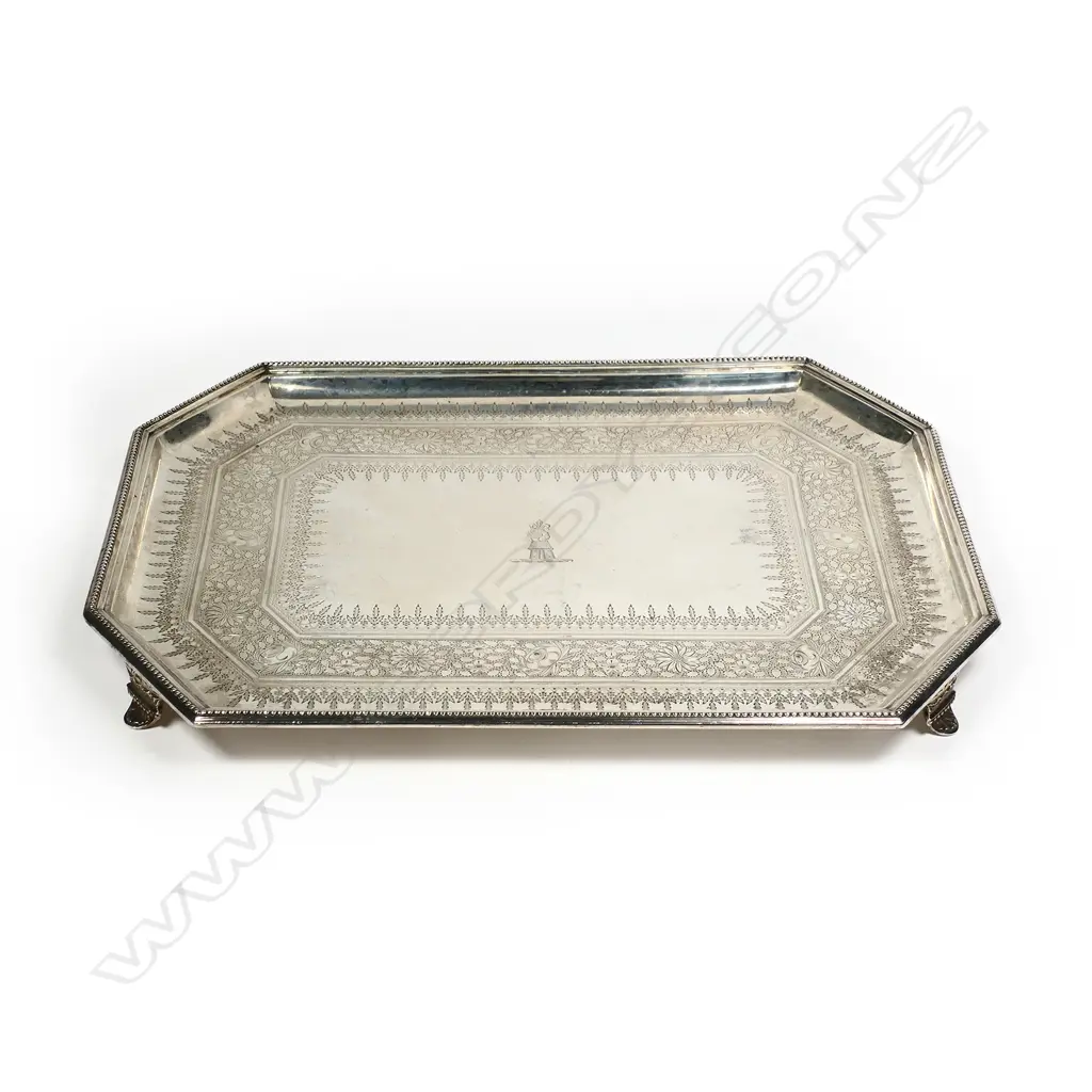 A Victorian silver tray Image 1++