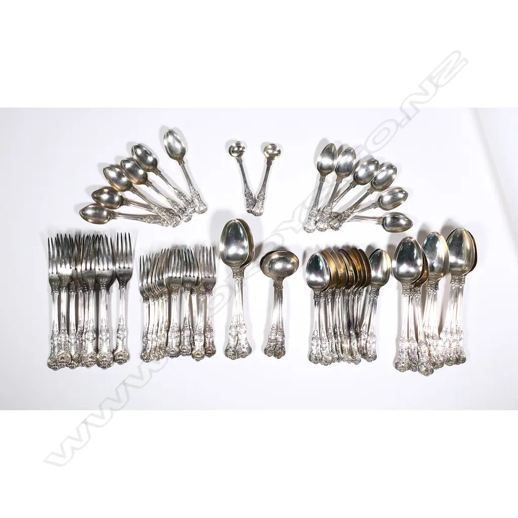 A good 61-piece 19thC double struck Queen’s pattern cutlery set Image 1++