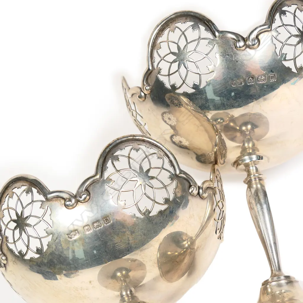 A pair of early 1900s silver long stem bonbon dishes Image 1++