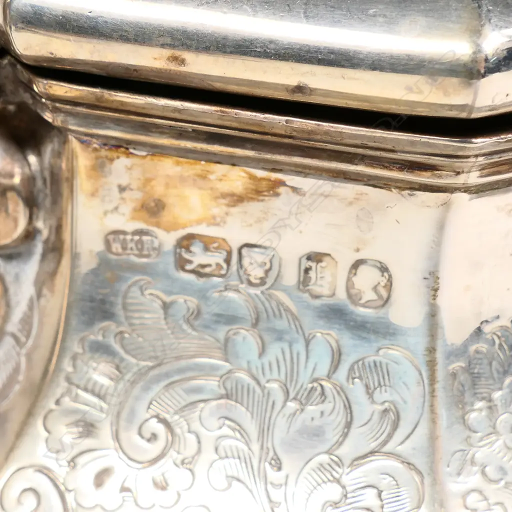 A Victorian silver teapot Image 1++