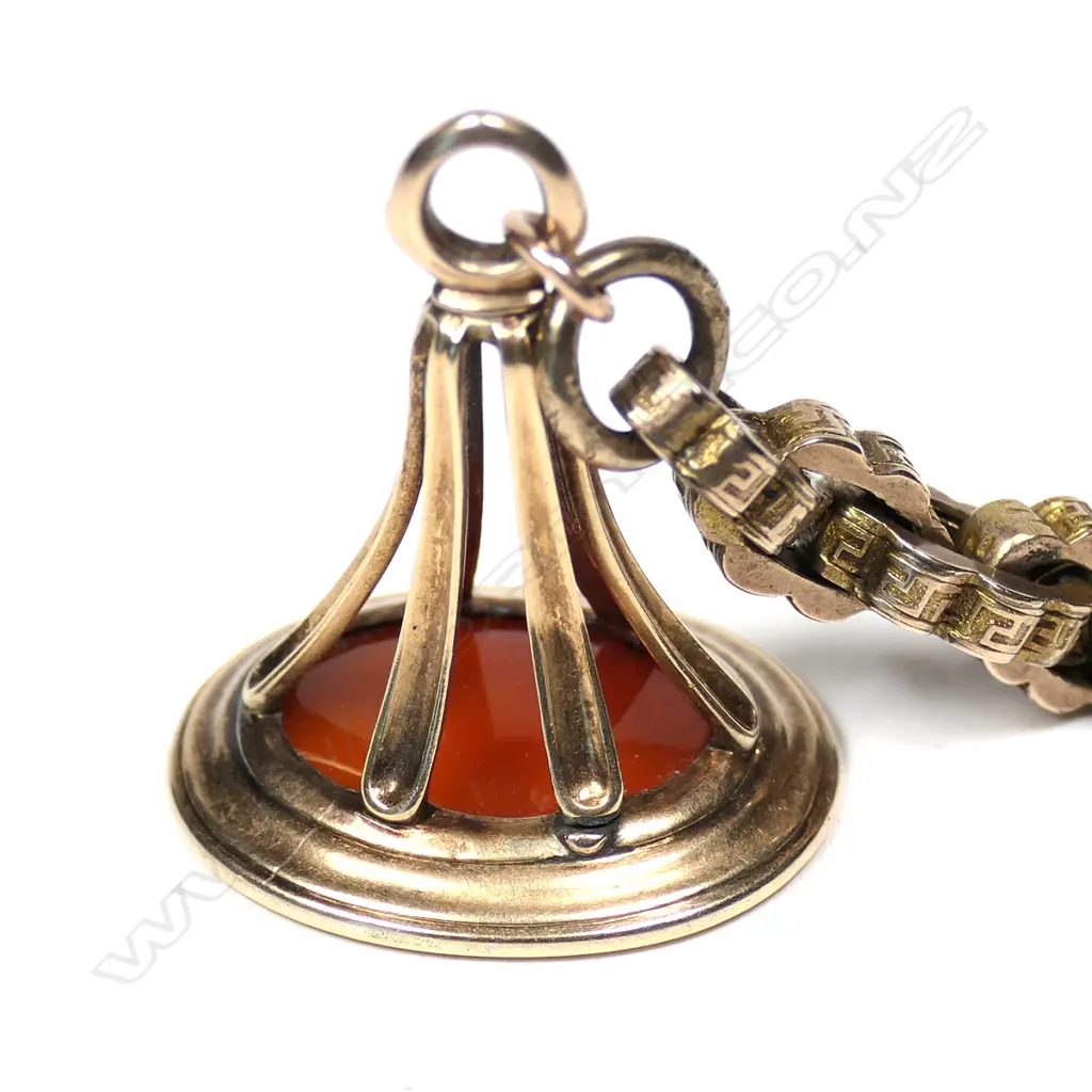 9CT ALBERT CHAIN WITH 15CT FOB SEAL. 41.3G Image 1++