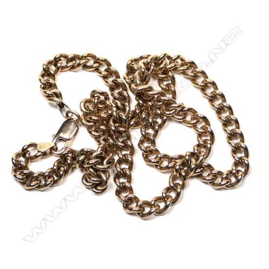 A 9ct rose gold curb link chain