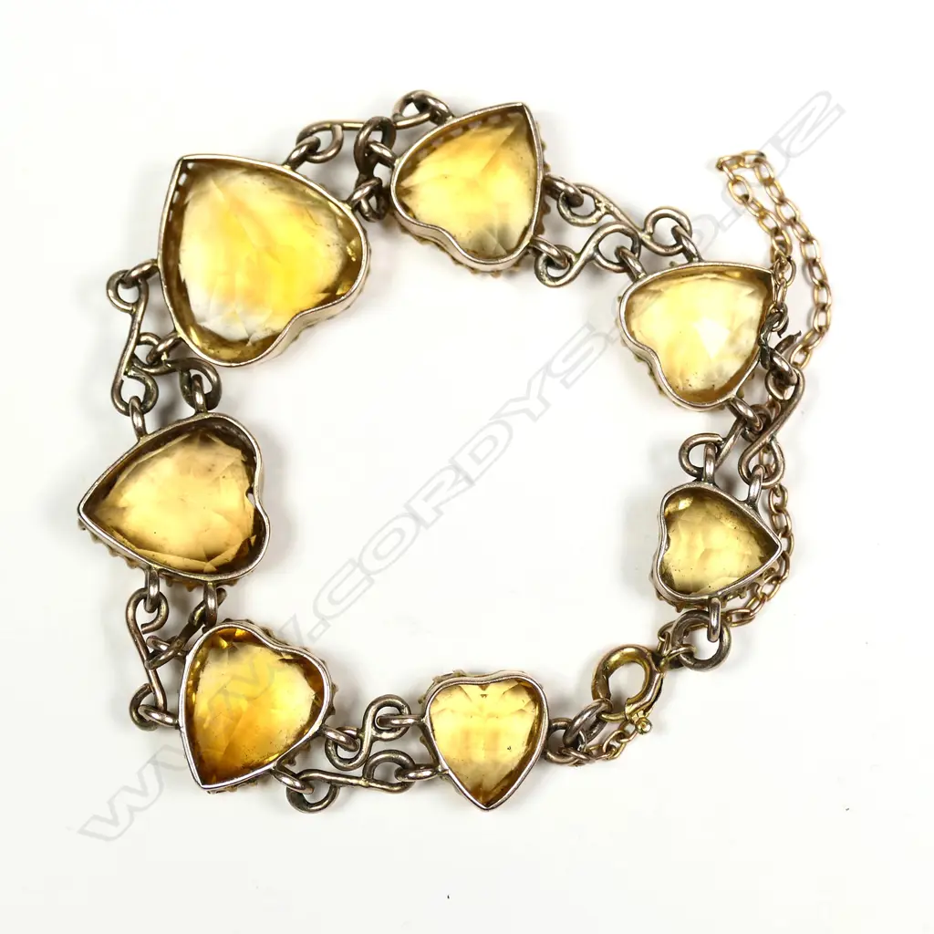An early 20thC 9ct yellow gold and citrine bracelet Image 1++