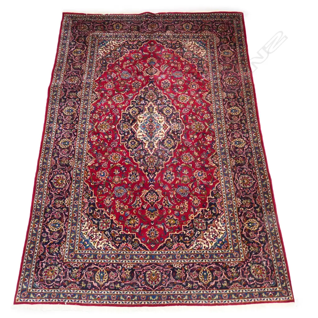 An Iranian hand knotted Kashan carpet Image 1++