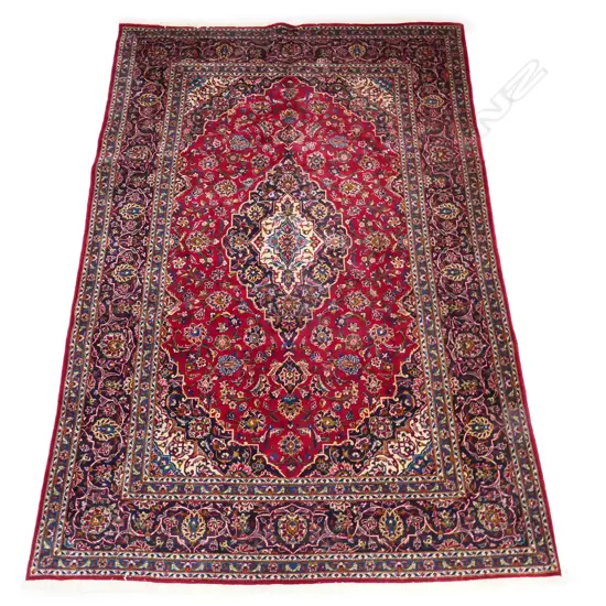 An Iranian hand knotted Kashan carpet