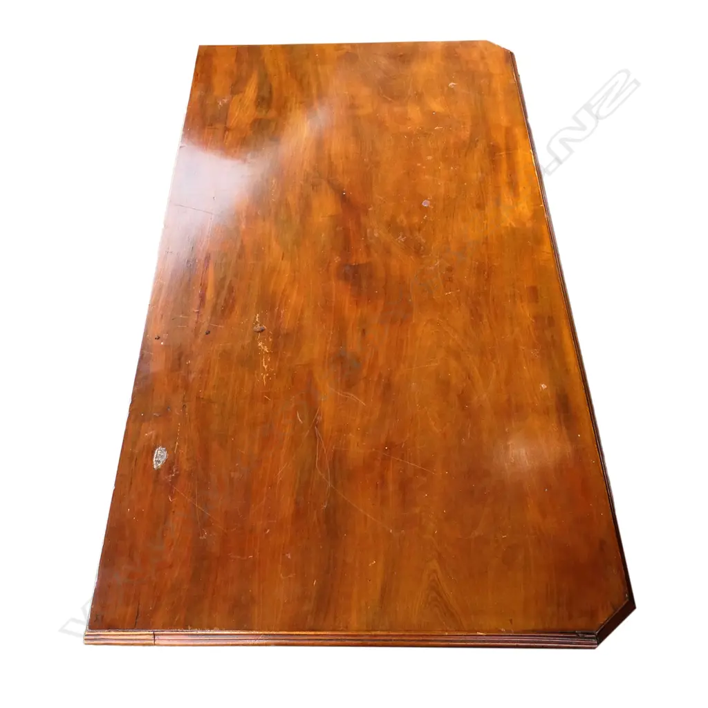 A Victorian mahogany small proportion four drawer chest Image 1++