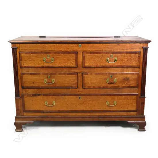 A Georgian oak mule chest