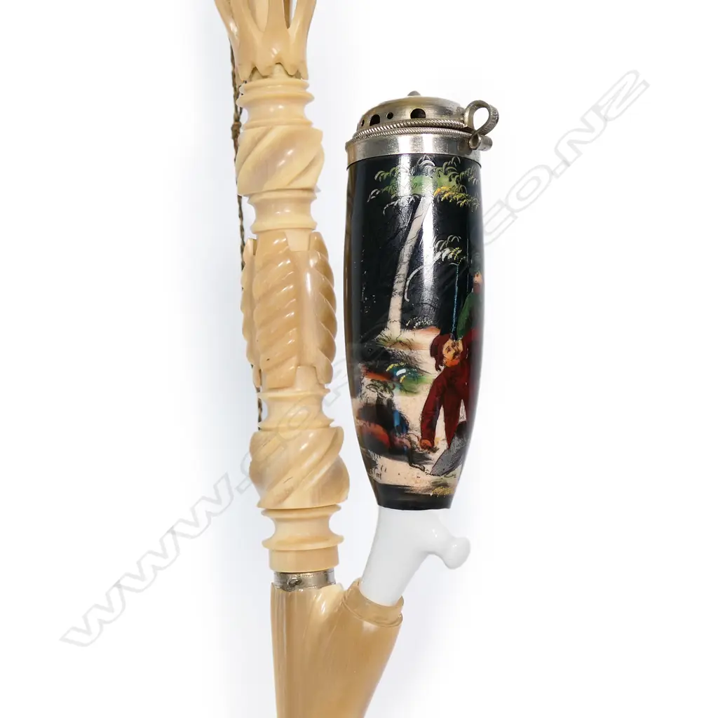 An unusual early 1900s German military pipe Image 1++