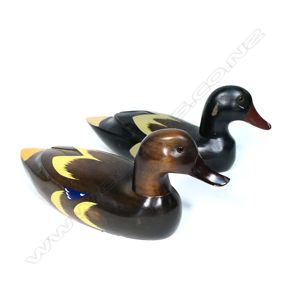A pair of 14" wooden display duck decoys Image 1++