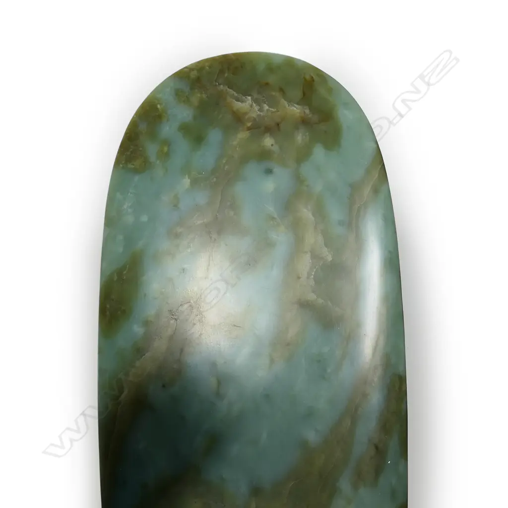 A 20thC pounamu mere Image 1++