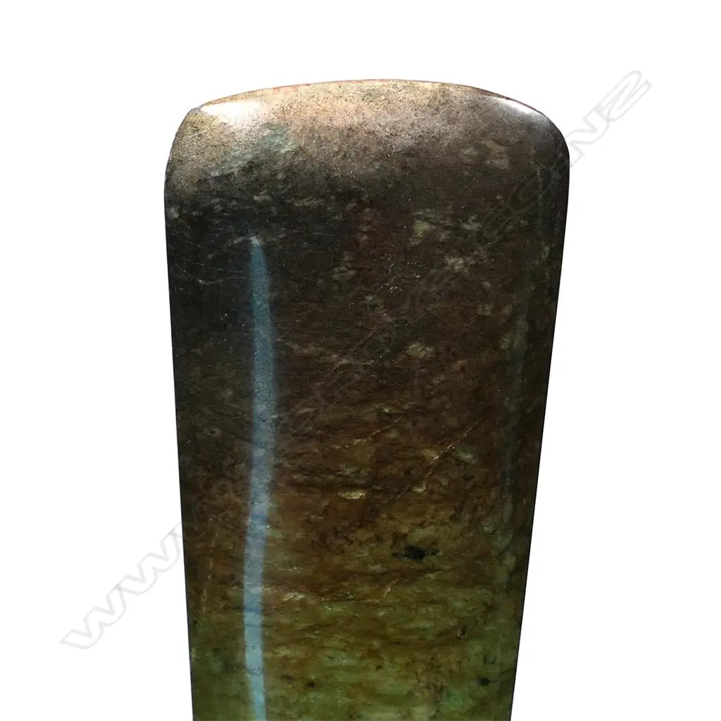 A carved Maori large pounamu hei toki Image 1++