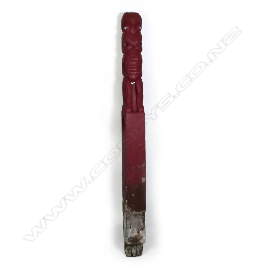 An old 19th/20thC Maori carved stylised figured post ex. Whakarewarewa Village Image 1++