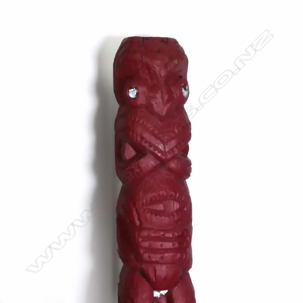 An old 19th/20thC Maori carved stylised figured post ex. Whakarewarewa Village Image 1++