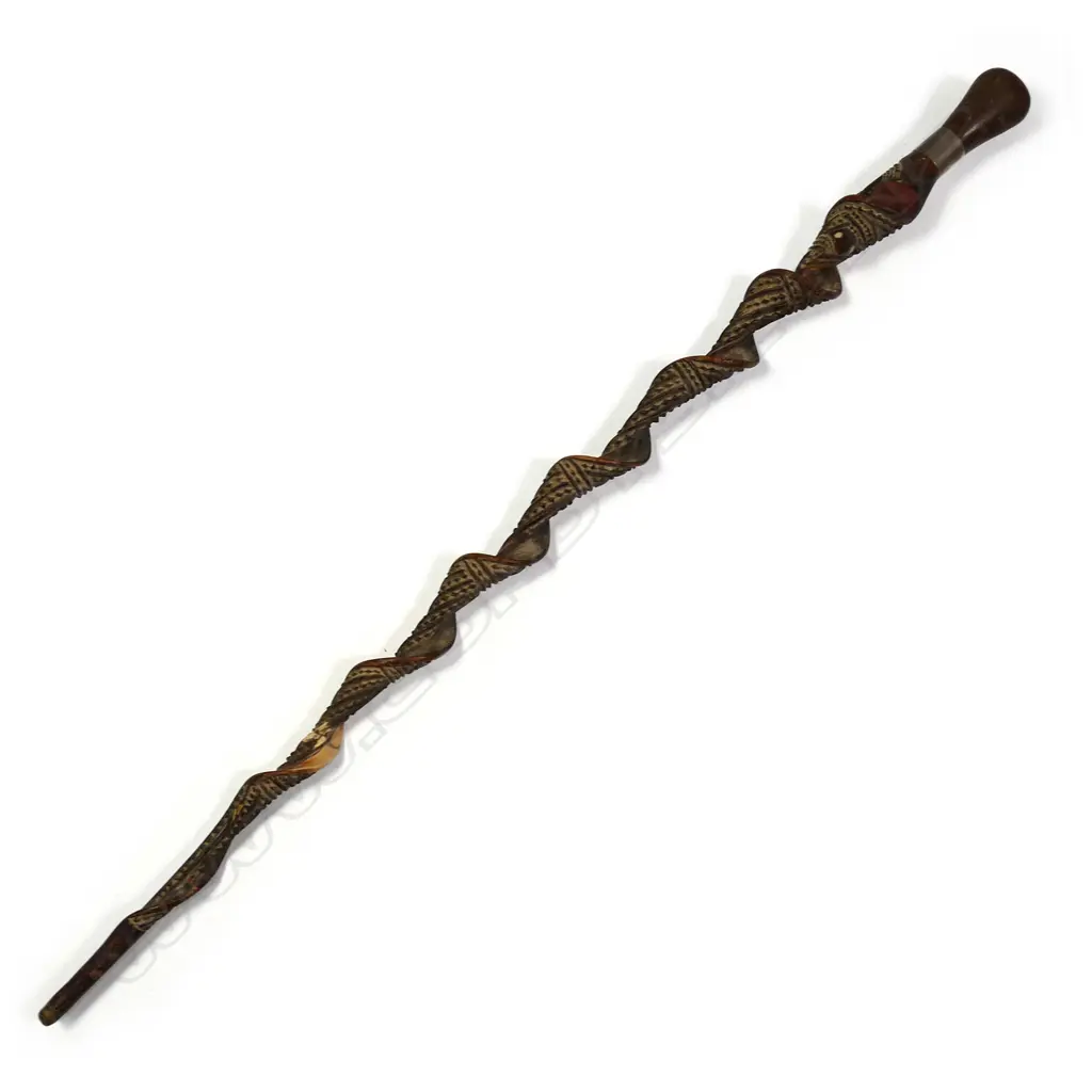A late 19thC Maori carved walking stick Image 1++