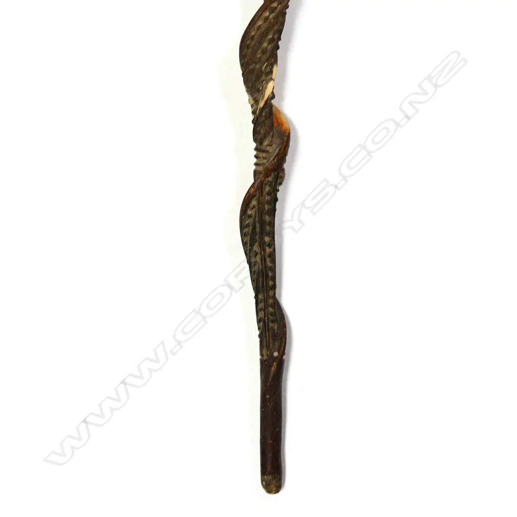 A late 19thC Maori carved walking stick Image 1++