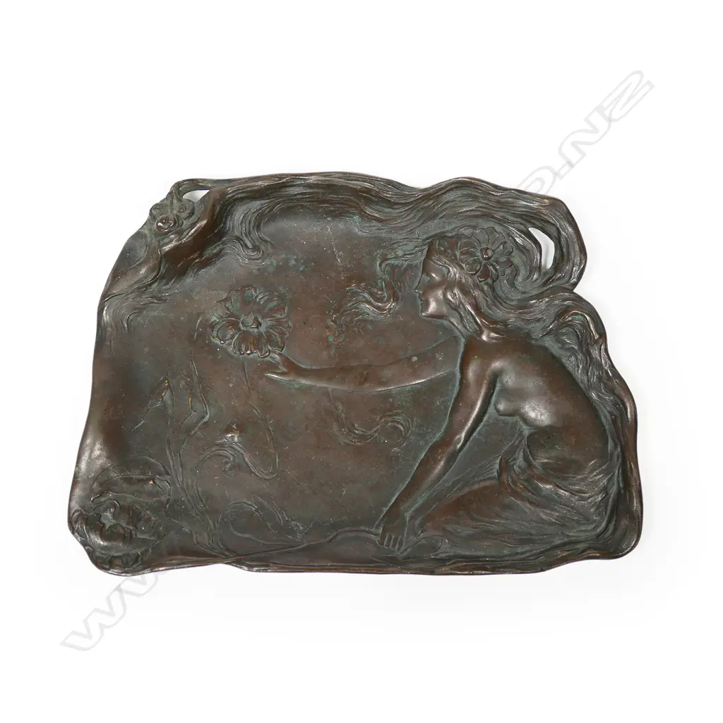 An early 1900s bronze Art Nouveau plaque Image 1++