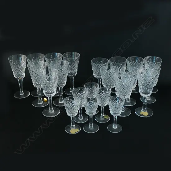 Waterford crystal port sherry and liqueur glasses (8+8+6)