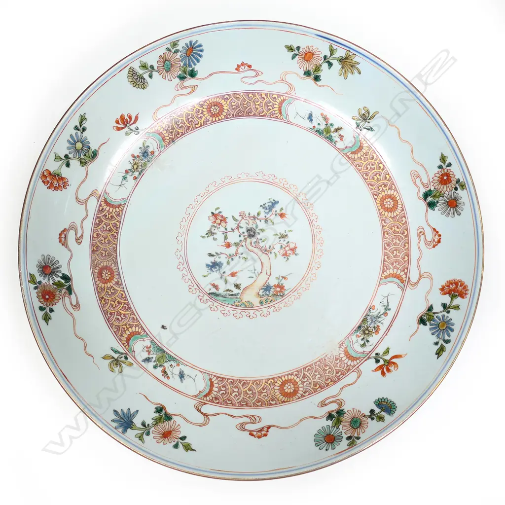 An 18thC Chinese Kangxi famille verte charger Image 1++
