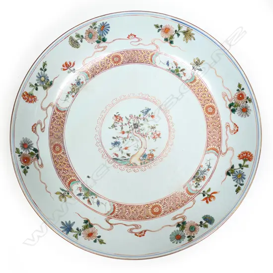 An 18thC Chinese Kangxi famille verte charger