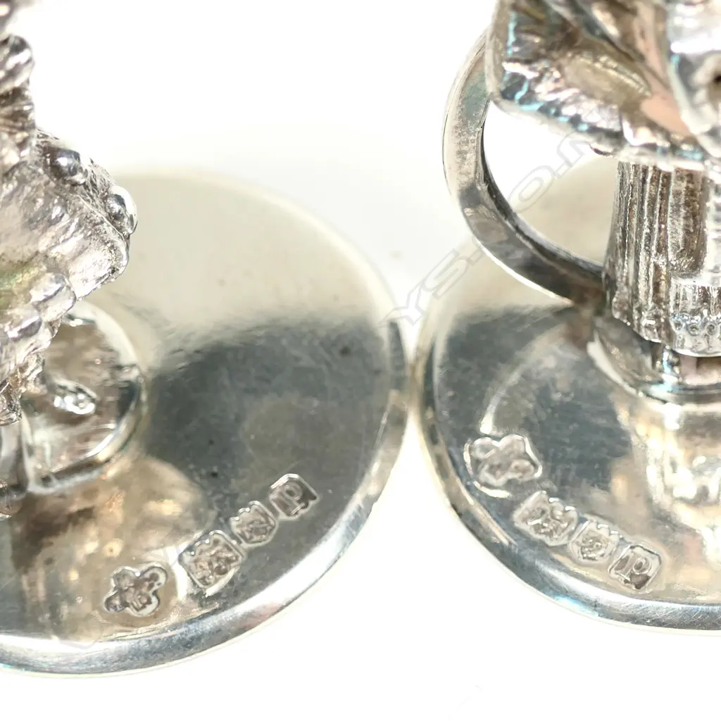 A pair of Edwardian Punch and Judy menu or place name holders Image 1++