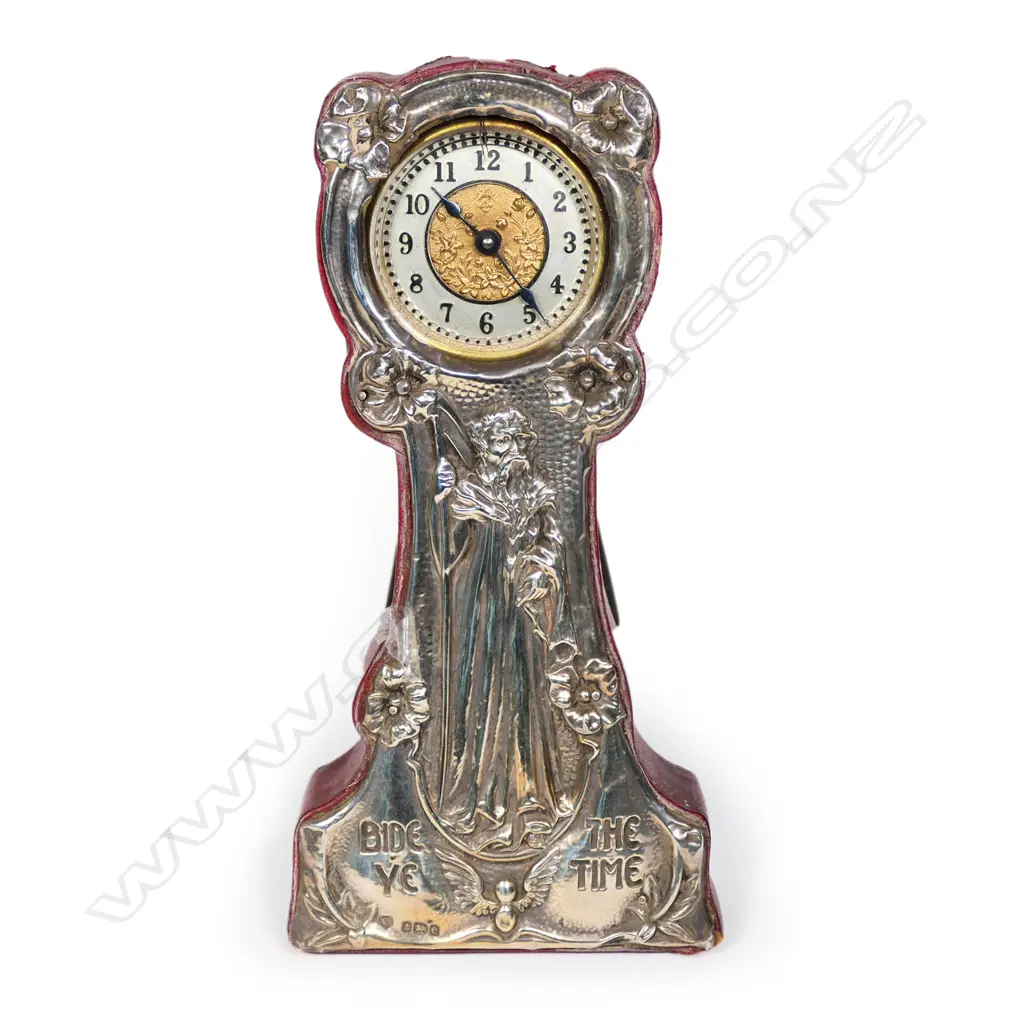 An Edwardian silver Art Nouveau figure embossed desk clock Image 1++