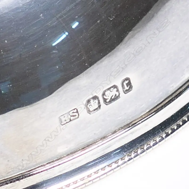 A Victorian silver muffin dish Image 1++