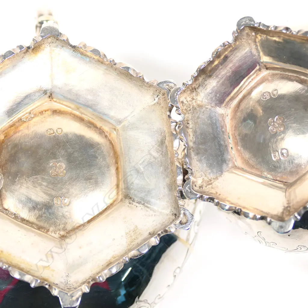 A fine quality early Victorian period four-piece silver tea and coffee service Image 1++