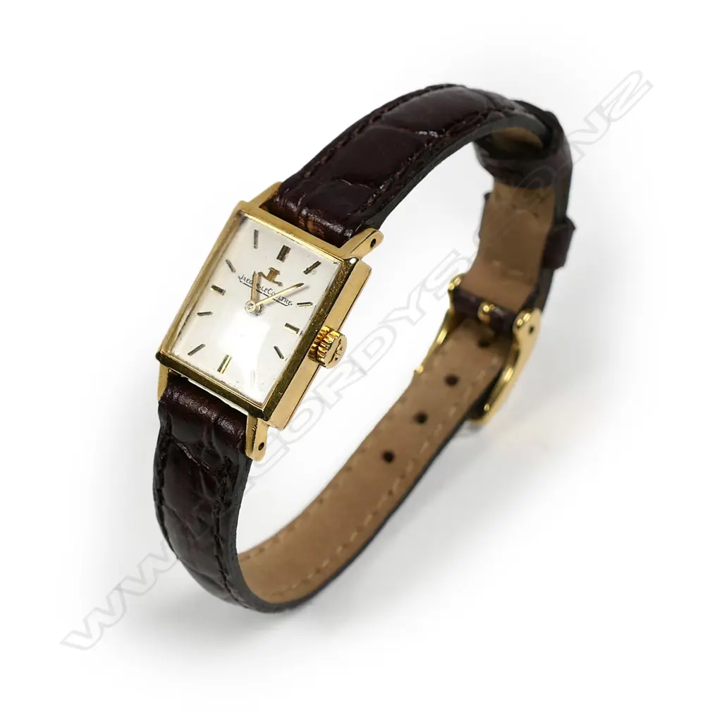 An 18ct gold Jaeger-LeCoultre lady’s wristwatch Image 1++