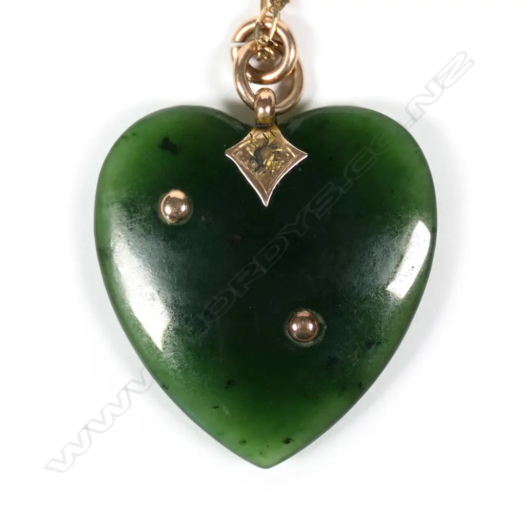 A colonial pounamu heart pendant Image 1++