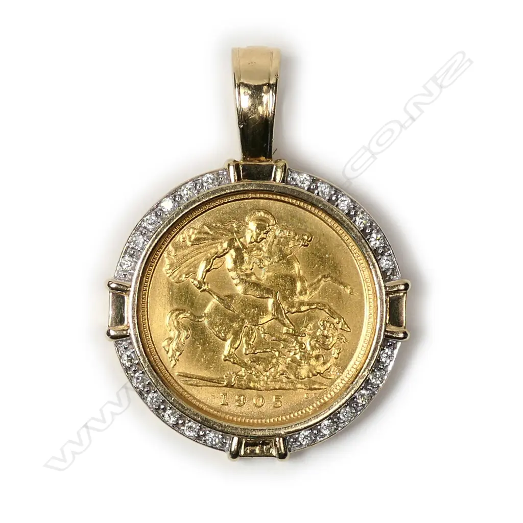 A 1905 gold sovereign Image 1++
