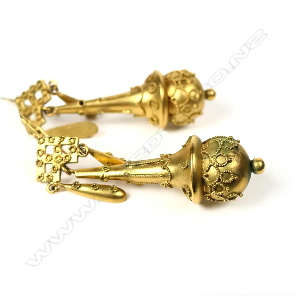 A pair of impressive 19thC gilded gold drop earrings Image 1++