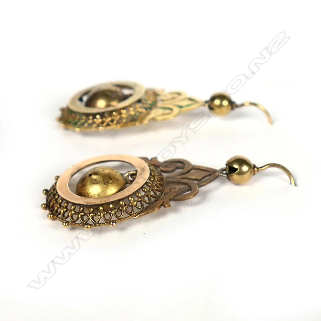 A pair of late 19thC gilded 9ct yellow gold earrings Image 1++