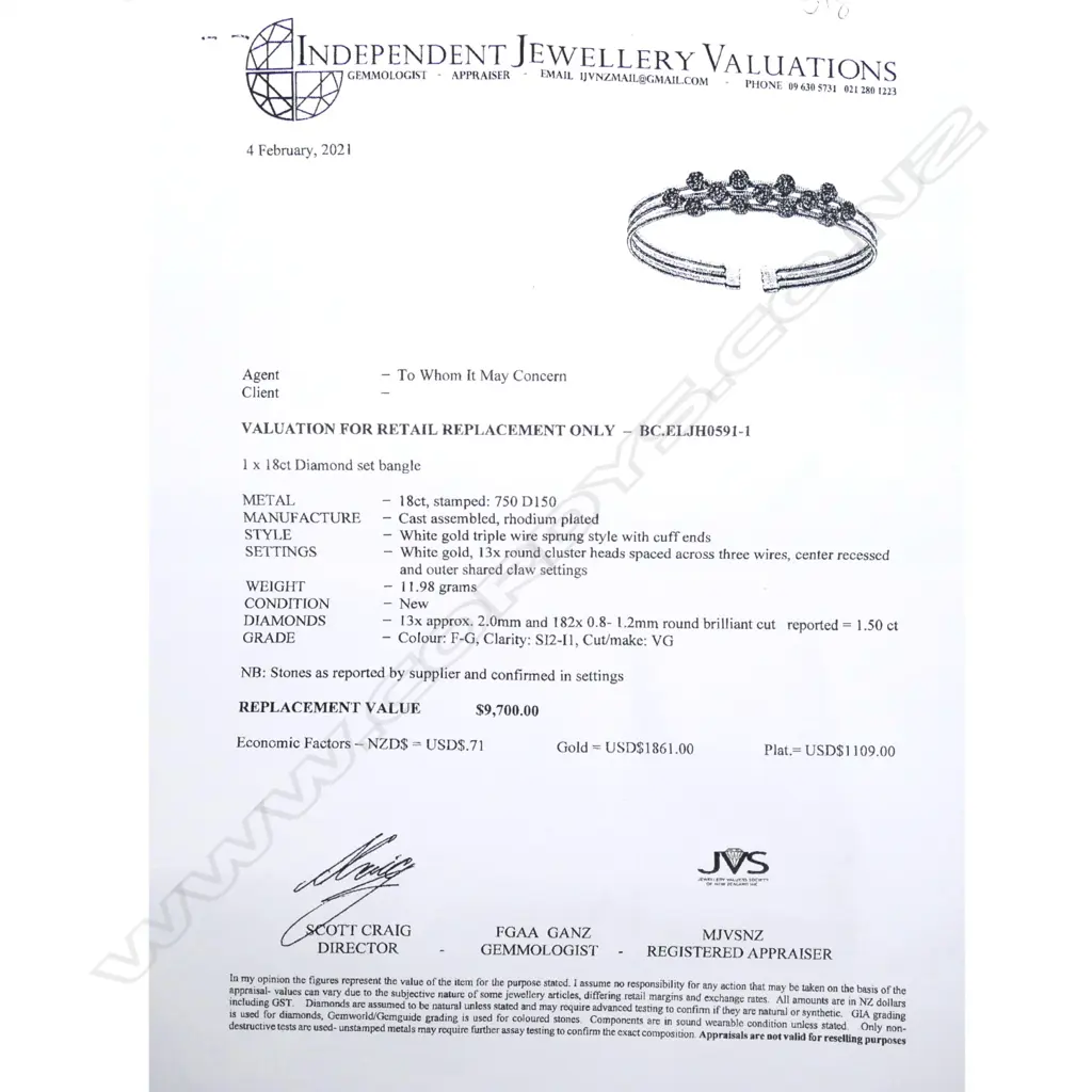An 18ct white gold and diamond set bangle Image 1++