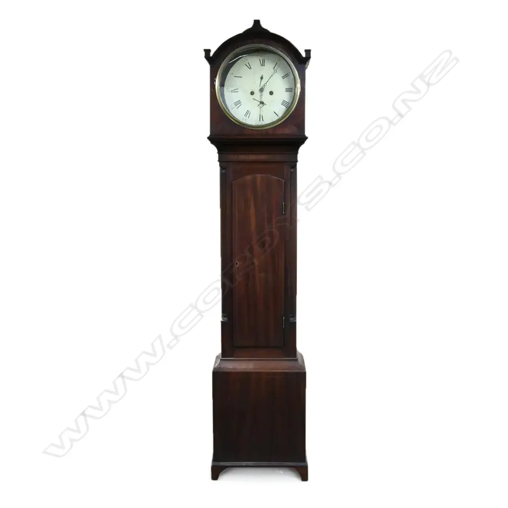 A George III mahogany longcase clock Image 1++