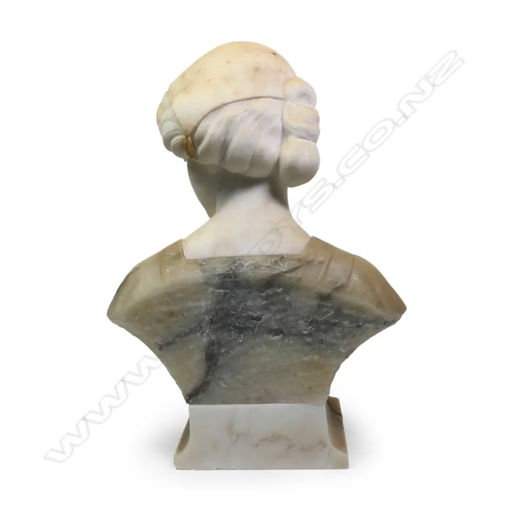 A c.1900 Italian carved marble bust of a young woman Image 1++