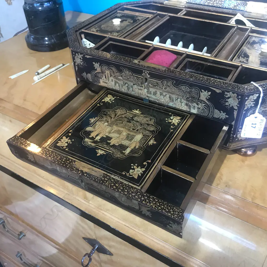 A Victorian lacquer sewing box Image 1++