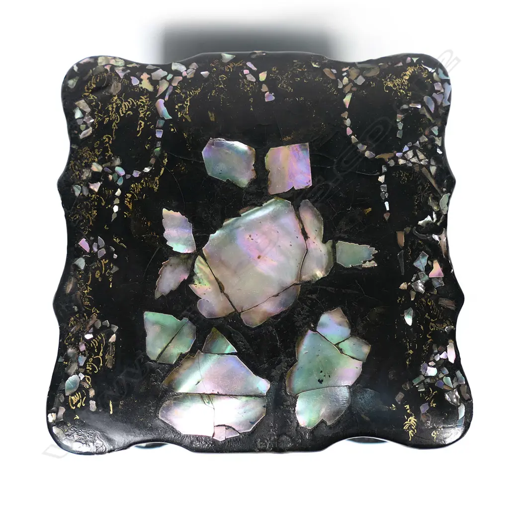 A Victorian papier mâché perfume box Image 1++