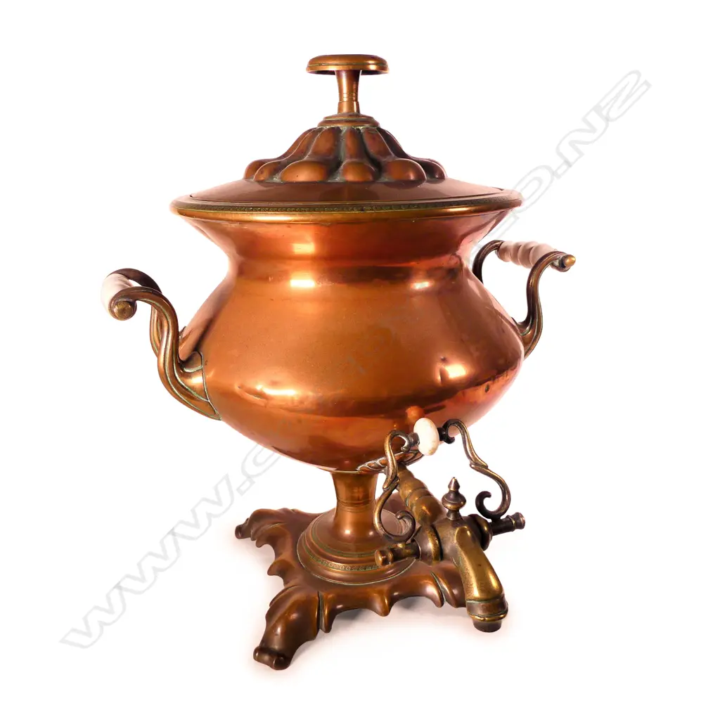 A Regency copper samovar Image 1++