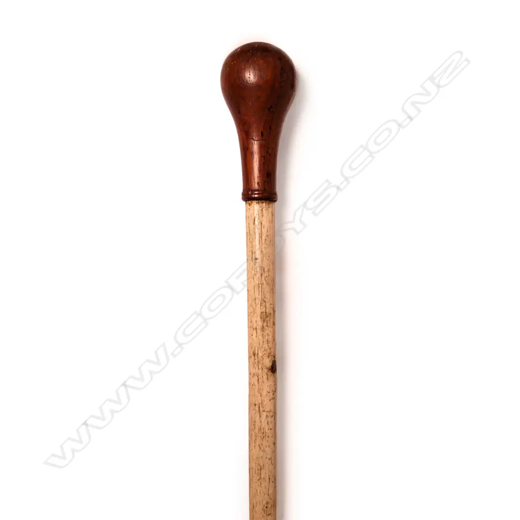 A late 19thc whalebone walking stick Image 1++